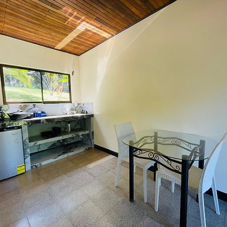 La Purruja Lodge โกลฟิโต ภายนอก รูปภาพ
